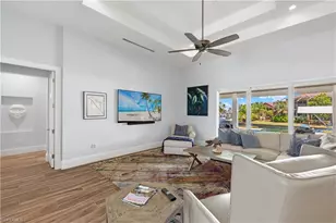 6617 Joanna Cir, Fort Myers, FL 33919 - Photo 9