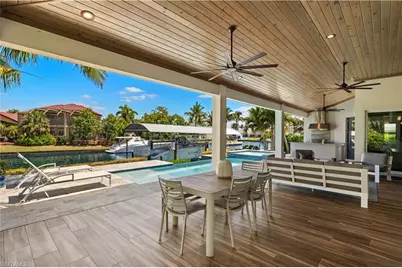 6617 Joanna Cir, Fort Myers, FL 33919 - Photo 17