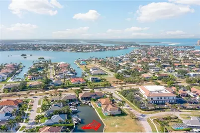 475 Barcelona Ct, Marco Island, FL 34145 - Photo 5