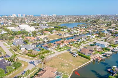 475 Barcelona Ct, Marco Island, FL 34145 - Photo 13