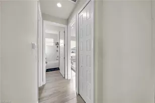 1049 Canoe Ct, Labelle, FL 33935 - Photo 11