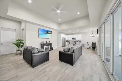 1049 Canoe Ct, Labelle, FL 33935 - Photo 13