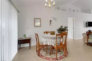 622 NE 12th St, Cape Coral, FL 33909 - Photo 9