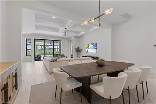 16198 Verilyn Cir, Naples, FL 34110 - Photo 9