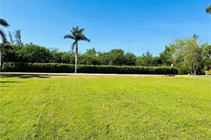 11630 Royal Tee Cir, Cape Coral, FL 33991 - Photo 3