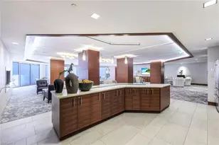 4401 Gulf Shore Blvd N, Naples, FL 34103 - Photo 7