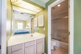 782 Eagle Creek Dr, Naples, FL 34113 - Photo 23