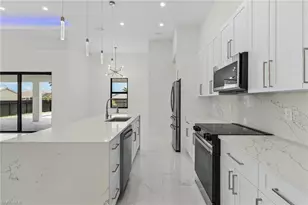 806 Santa Barbara Blvd, Cape Coral, FL 33991 - Photo 11