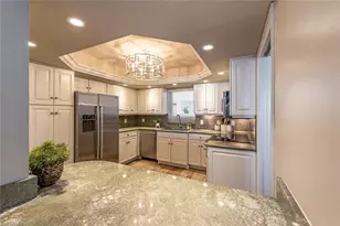 4051 Gulf Shore Blvd N, Naples, FL 34103 - Photo 5