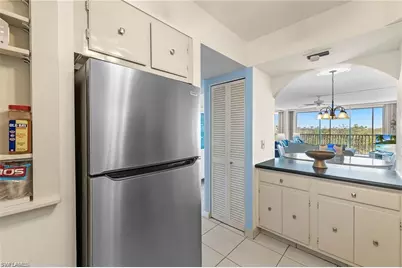 5 Bluebill Ave #403, Naples, FL 34108 - Photo 9