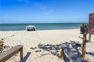 5 Bluebill Ave, Naples, FL 34108 - Photo 43