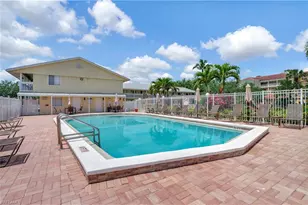 4633 Bayshore Dr, Naples, FL 34112 - Photo 21
