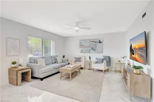 4633 Bayshore Dr, Naples, FL 34112 - Photo 11