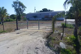 8405 Ebson Dr, North Fort Myers, FL 33917 - Photo 3