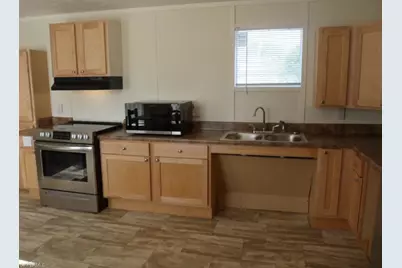 8405 Ebson Dr, North Fort Myers, FL 33917 - Photo 9