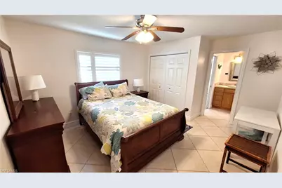 541 110th Ave N, Naples, FL 34108 - Photo 19