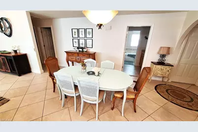 541 110th Ave N, Naples, FL 34108 - Photo 13