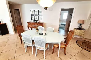 541 110th Ave N, Naples, FL 34108 - Photo 13