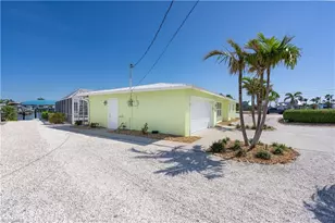 3226 Vacation Ln, Saint James City, FL 33956 - Photo 21