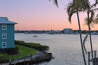 1380 Pelican Ave, Naples, FL 34102 - Photo 23