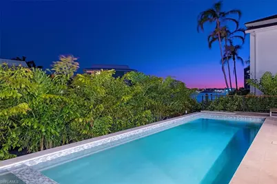 1380 Pelican Ave, Naples, FL 34102 - Photo 21