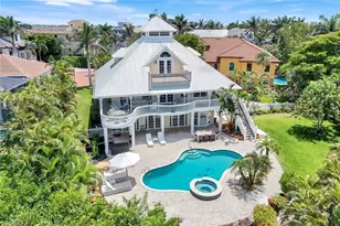 203 San Mateo Dr, Bonita Springs, FL 34134 - Photo 3