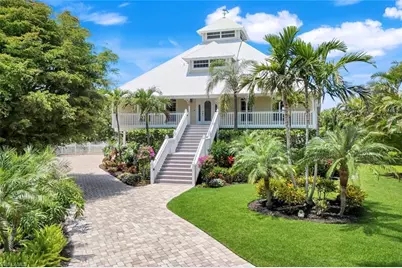 203 San Mateo Dr, Bonita Springs, FL 34134 - Photo 25