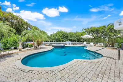 203 San Mateo Dr, Bonita Springs, FL 34134 - Photo 27