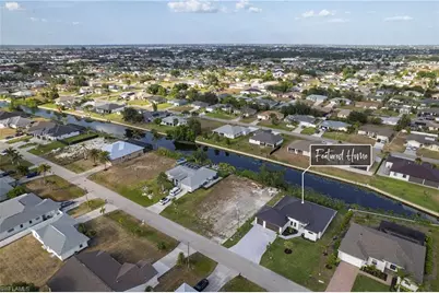 909 SW 11th Ct, Cape Coral, FL 33991 - Photo 37