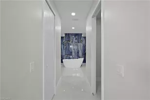 909 SW 11th Ct, Cape Coral, FL 33991 - Photo 15