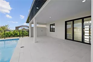 909 SW 11th Ct, Cape Coral, FL 33991 - Photo 27
