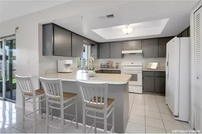 9721 Deerfoot Dr, Fort Myers, FL 33919 - Photo 5