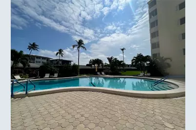 3420 Gulf Shore Blvd N #51, Naples, FL 34103 - Photo 7