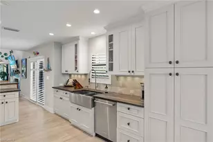 15455 Royal Fern Ln N, Naples, FL 34110 - Photo 7