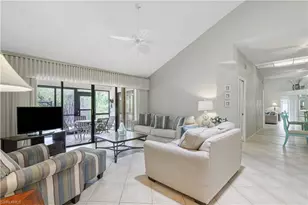 6072 Forest Villas Cir, Fort Myers, FL 33908 - Photo 5