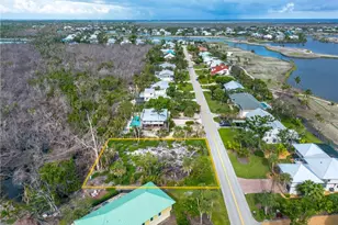 1032 Sand Castle Rd, Sanibel, FL 33957 - Photo 9