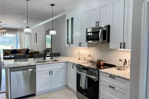 1812 Avian Ct, Naples, FL 34119 - Photo 3