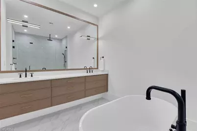 201 8th St S #208, Naples, FL 34102 - Photo 19