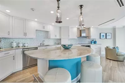 4041 Gulf Shore Blvd N #703, Naples, FL 34103 - Photo 13