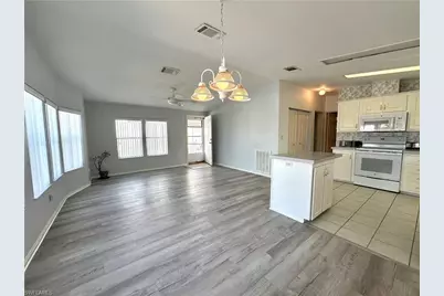 4551 Mayflower Way E, Estero, FL 33928 - Photo 11