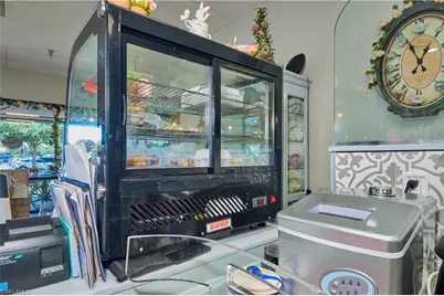 2301 Del Prado Blvd S, Cape Coral, FL 33990 - Photo 35