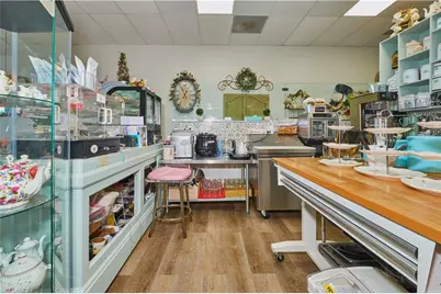 2301 Del Prado Blvd S, Cape Coral, FL 33990 - Photo 25