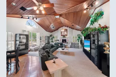 18631 Cessna Dr, North Fort Myers, FL 33917 - Photo 31