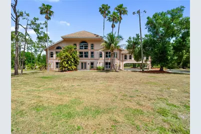 18631 Cessna Dr, North Fort Myers, FL 33917 - Photo 13