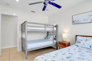 1268 Lake Shore Dr, Naples, FL 34103 - Photo 13