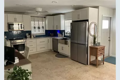 210 Ohio Ave, Fort Myers Beach, FL 33931 - Photo 5