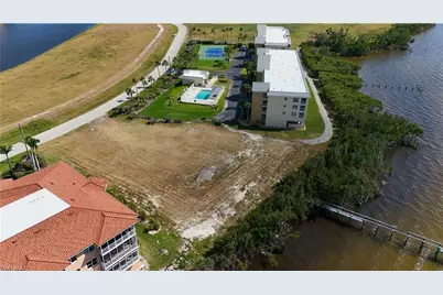 99 N Marion Ct, Punta Gorda, FL 33950 - Photo 3