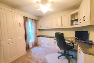 8657 Querce Ct, Naples, FL 34114 - Photo 23