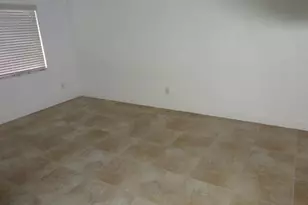 2637 SW 27th St, Cape Coral, FL 33914 - Photo 5