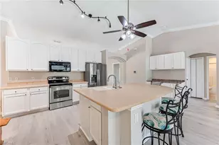 3630 10th Ave SE, Naples, FL 34117 - Photo 11